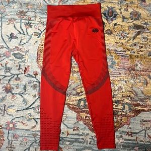 Engineered Life Knit Leggings